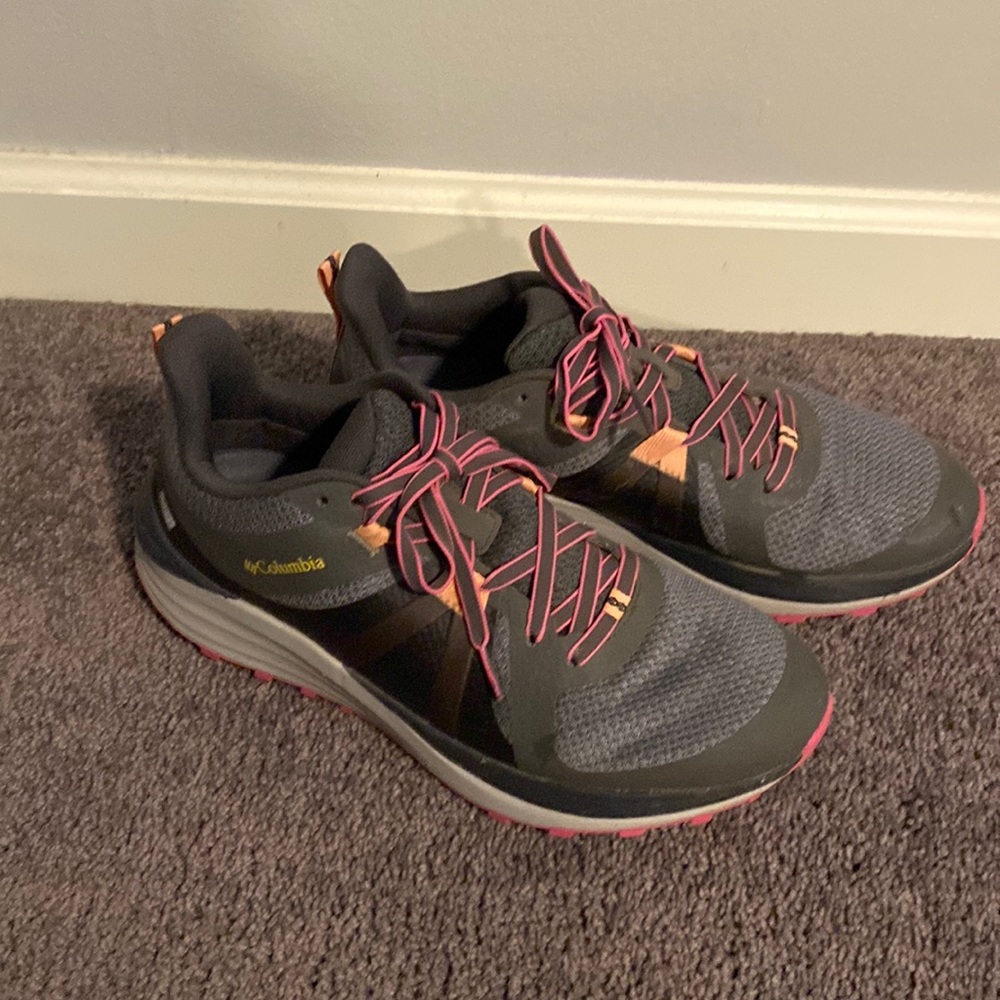 BRAND NEW Columbia Ortholite EcoLT hiking shoes